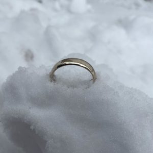 Ring lost in snow New Haven CT