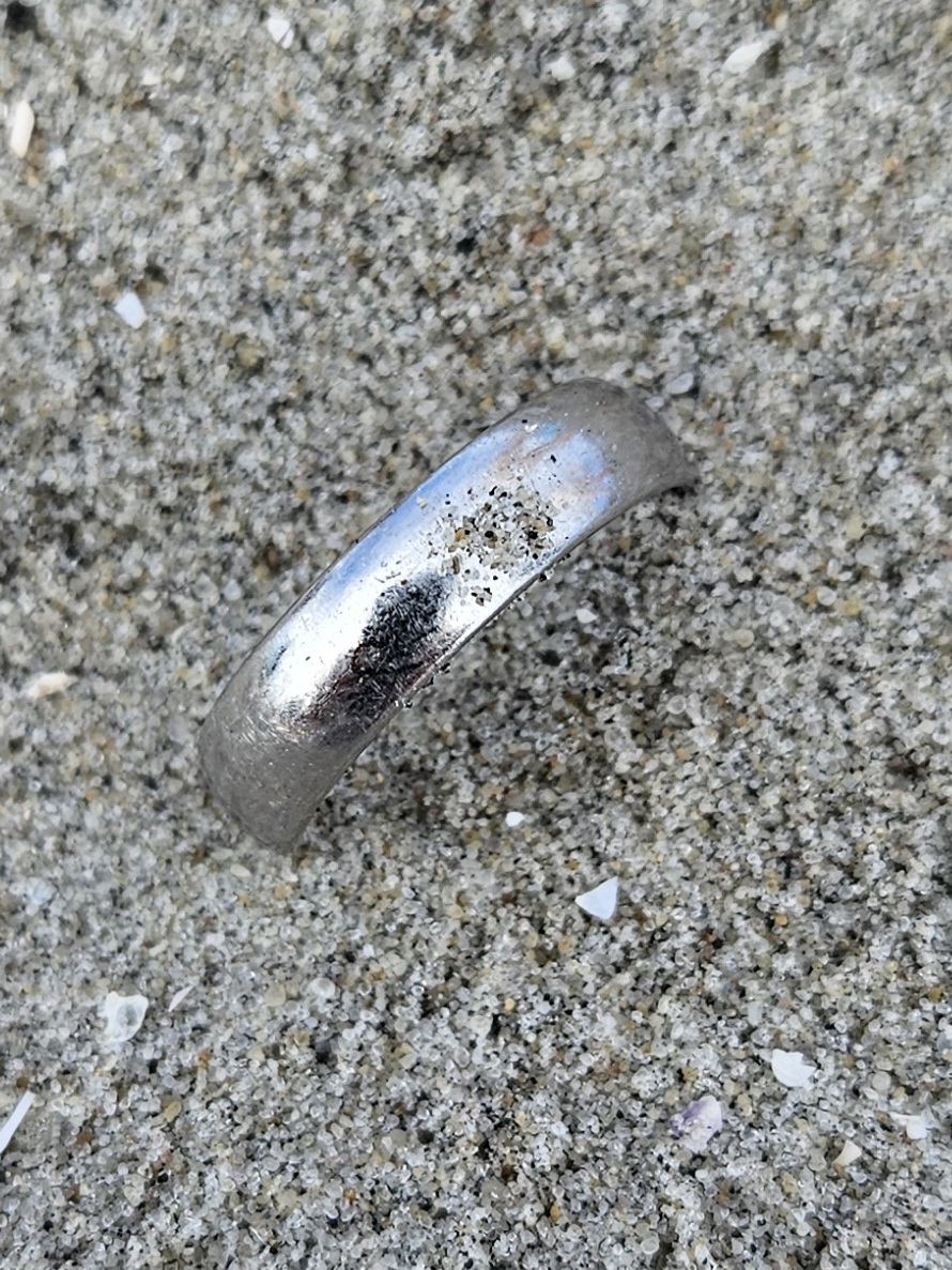 lost wedding band in the sand Ocean City NJ