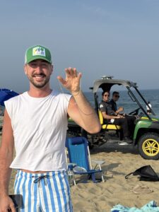 NJ ring finder recovers Necklace on the beach in Belmar New Jersey